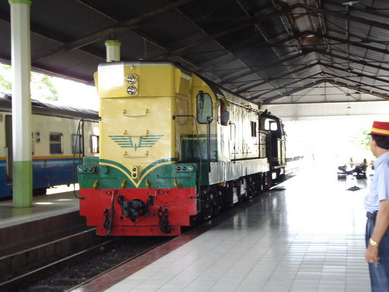 RailfansIna: BB 201