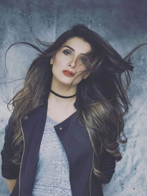 pakistani actress- aija khan