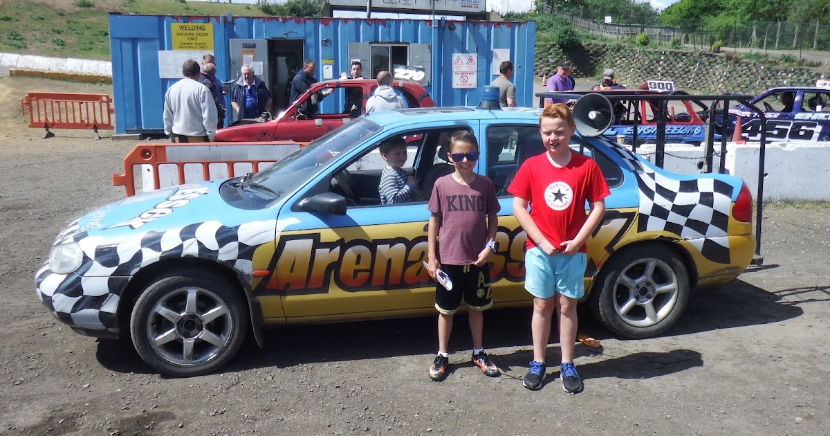 We Three Kings Blog: Arena Essex Banger Racing