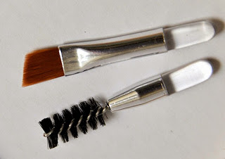 Couleur Caramel - "Ce soir je t'aime" Augenbrauenkit Look 2014/15