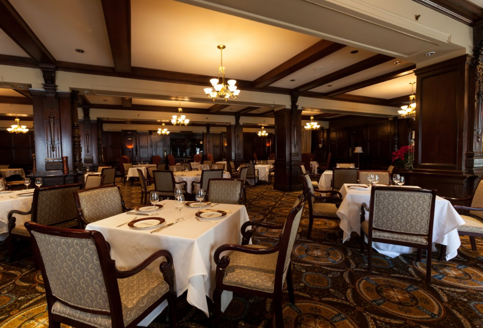 The Seelbach Hilton Louisville KY Wedding Venue The Seelbach Hilton Louisville KY Wedding Venue