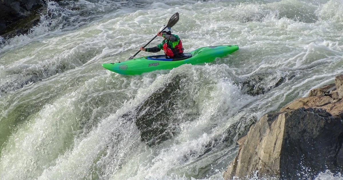 Walking Arizona Kayak on the Great Falls of the Potomac