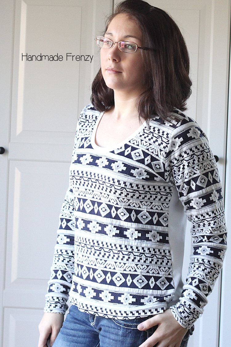 Aztec Montlake Tee // Pattern by Straight Stitch Designs: Sewn by Handmade Frenzy