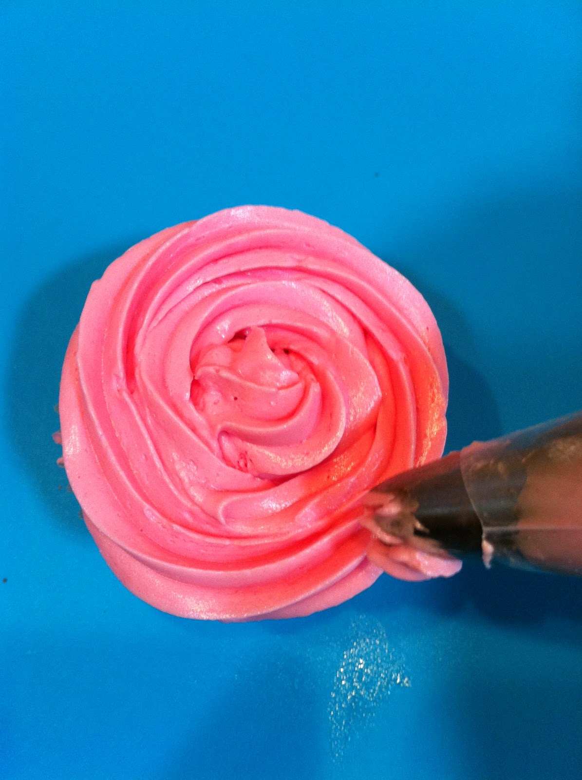 Decorazioni Cup Rosa: Il Tocco Chic Per Le Tue Tazze Preferite - 5