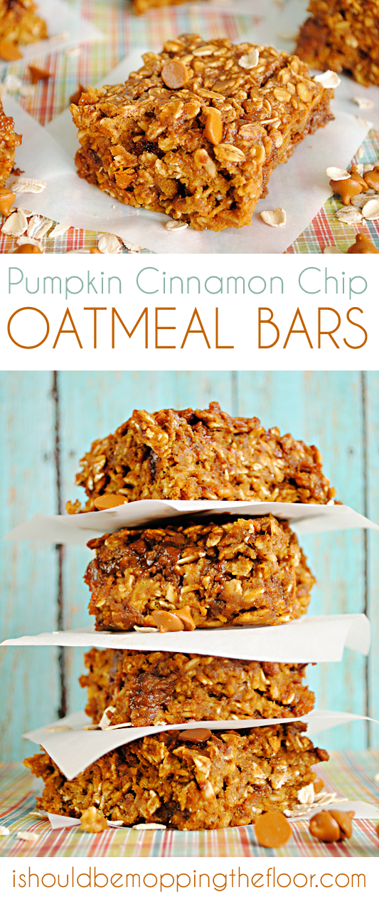 Pumpkin Cinnamon Chip Oatmeal Bars | Only 3 Points Plus: the perfect Weight Watchers recipe | The perfect on-the-go fall breakfast!