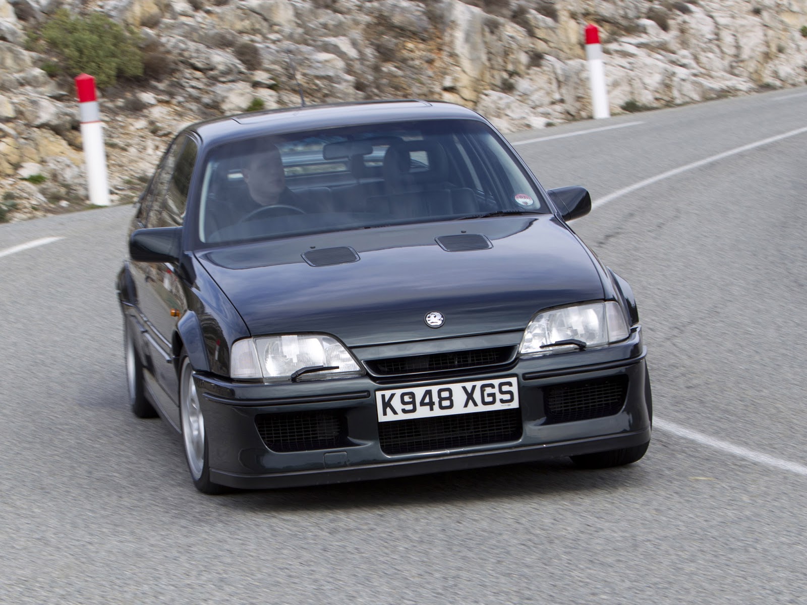 Lotus Omega Opel In Ger 231 Ek şimşeği Sekiz Silindir