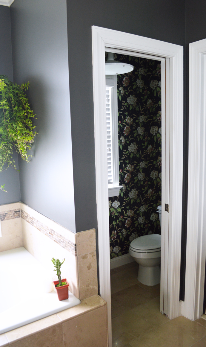 A Master Bathroom Update Embraces the Dark Side (Before and After)-design addict mom