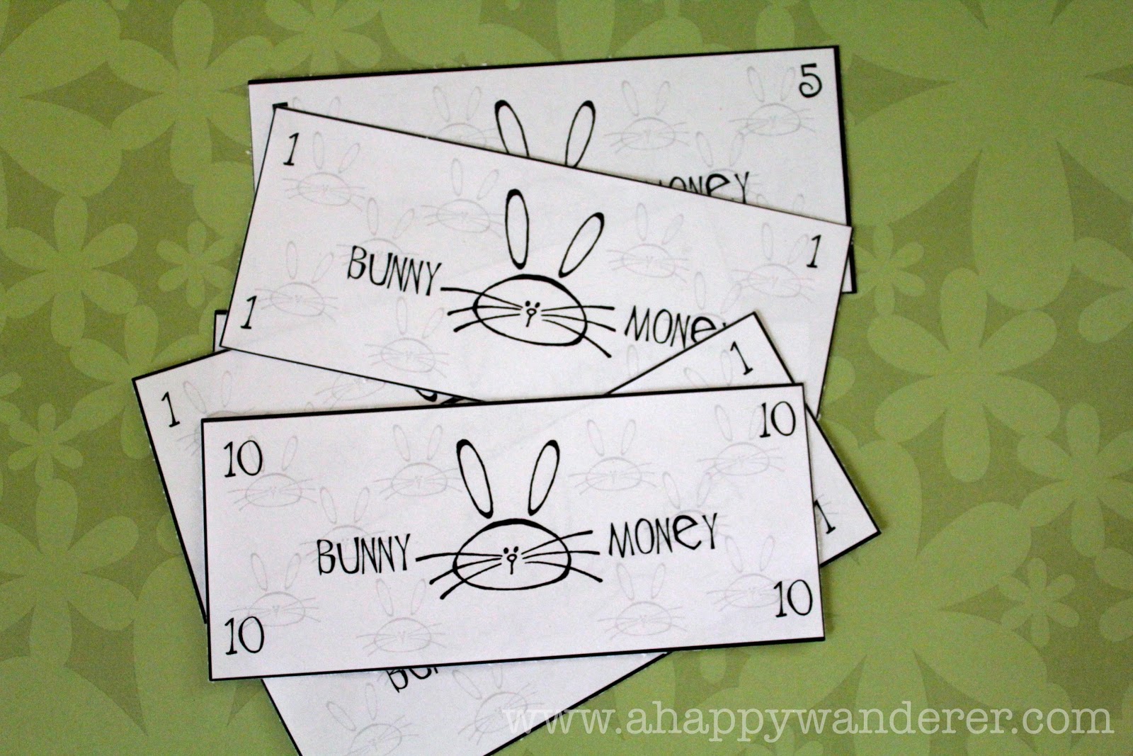a-happy-wanderer-bunny-money