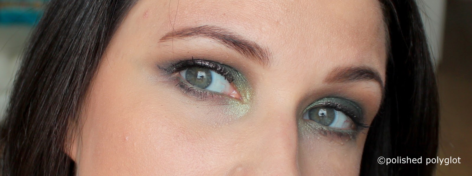 Makeup │Look in Forest Green and Taupe [Monday Shadow Challenge