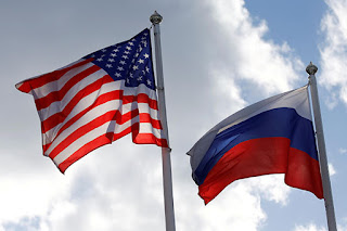 Bendera Amerika Serikat - Rusia 