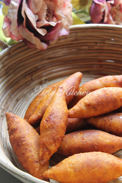 Kuih Chek Mek Molek