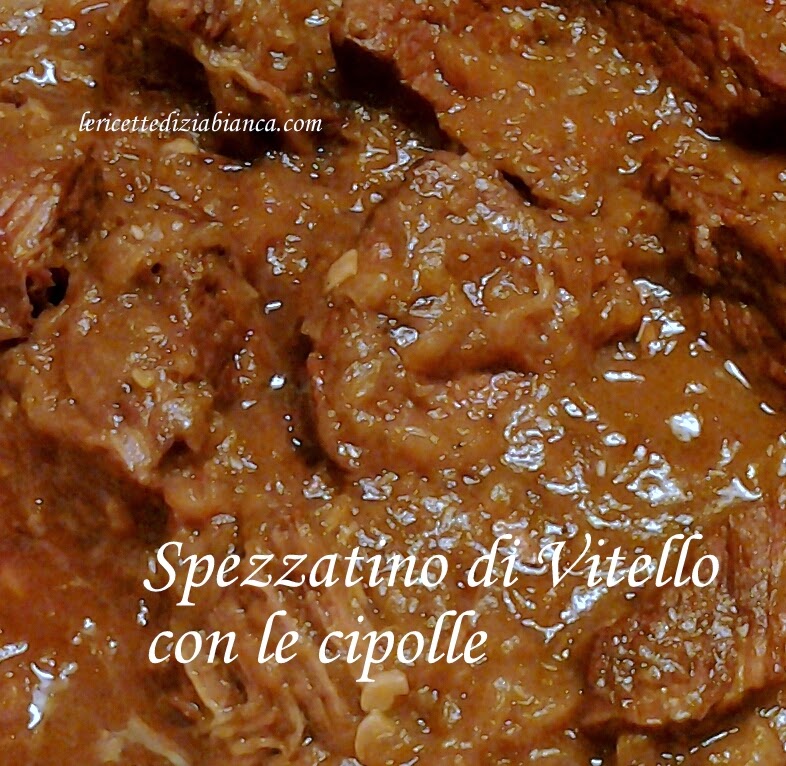 spezzatino di vitello con cipolle