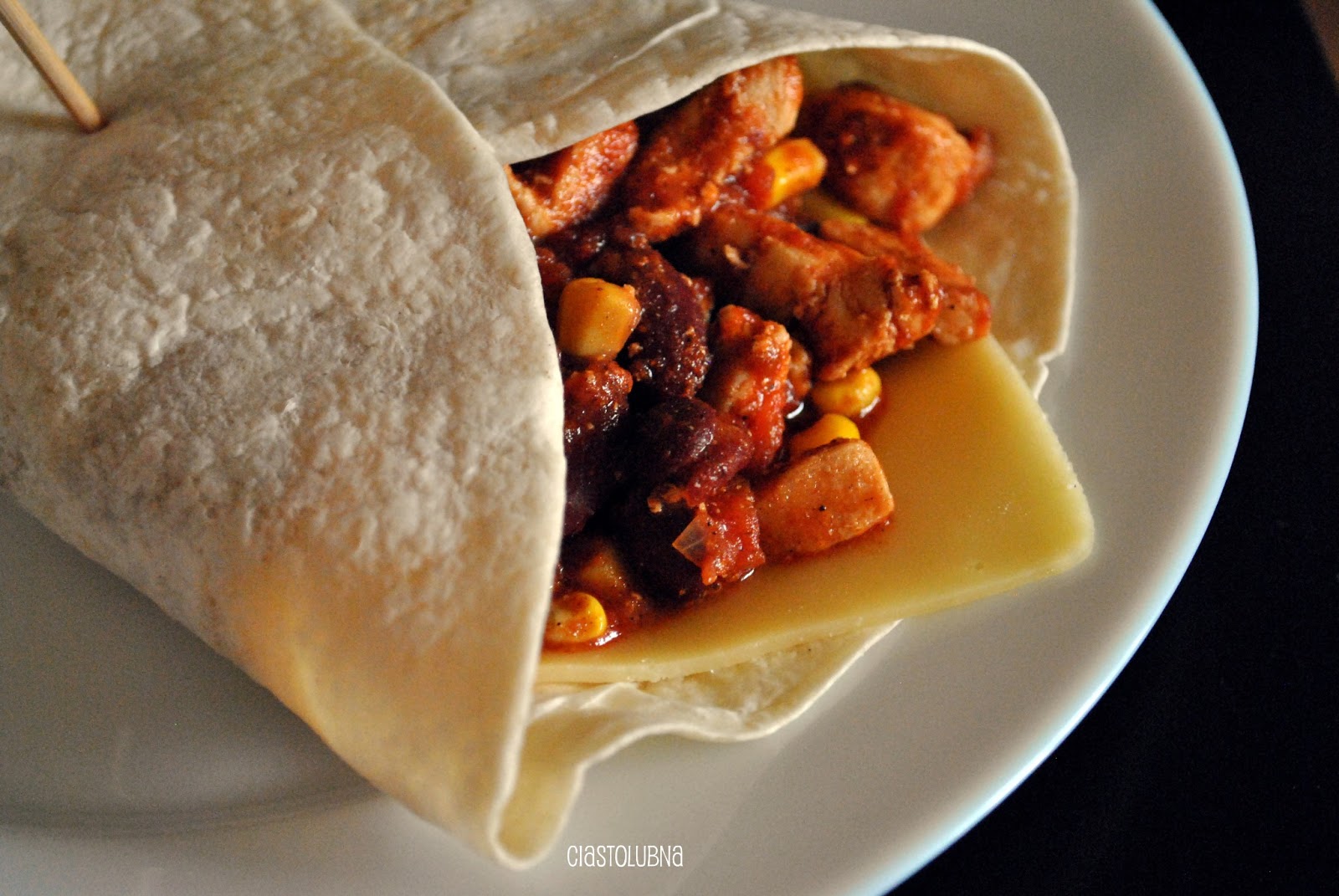 Kryzysowe burrito z sosem a&amp;#39;la chili con carne | Ciastolubna