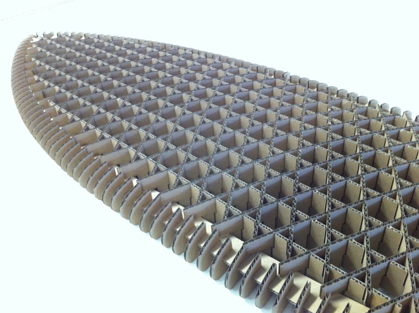 responsive design blog Quarter Iso Grid Cardboard Surfboard Study