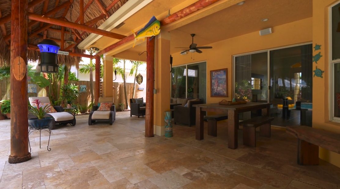Tour 567 N Cypress Dr, Tequesta, FL vs. 15 Interior Design Photos
