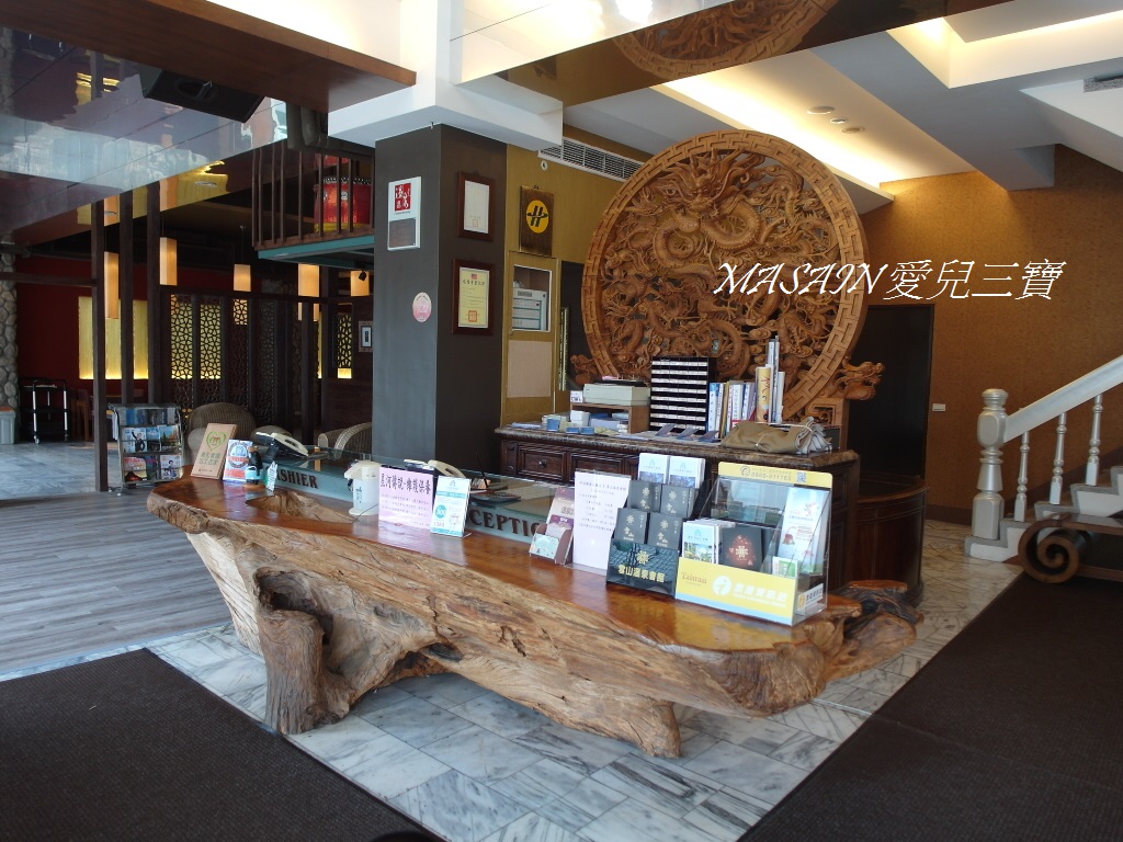 愛兒三寶生活日誌 宜蘭 礁溪 小孩最愛的水上溜滑梯v S橘之鄉蜜餞diy 讓你玩到不想回家