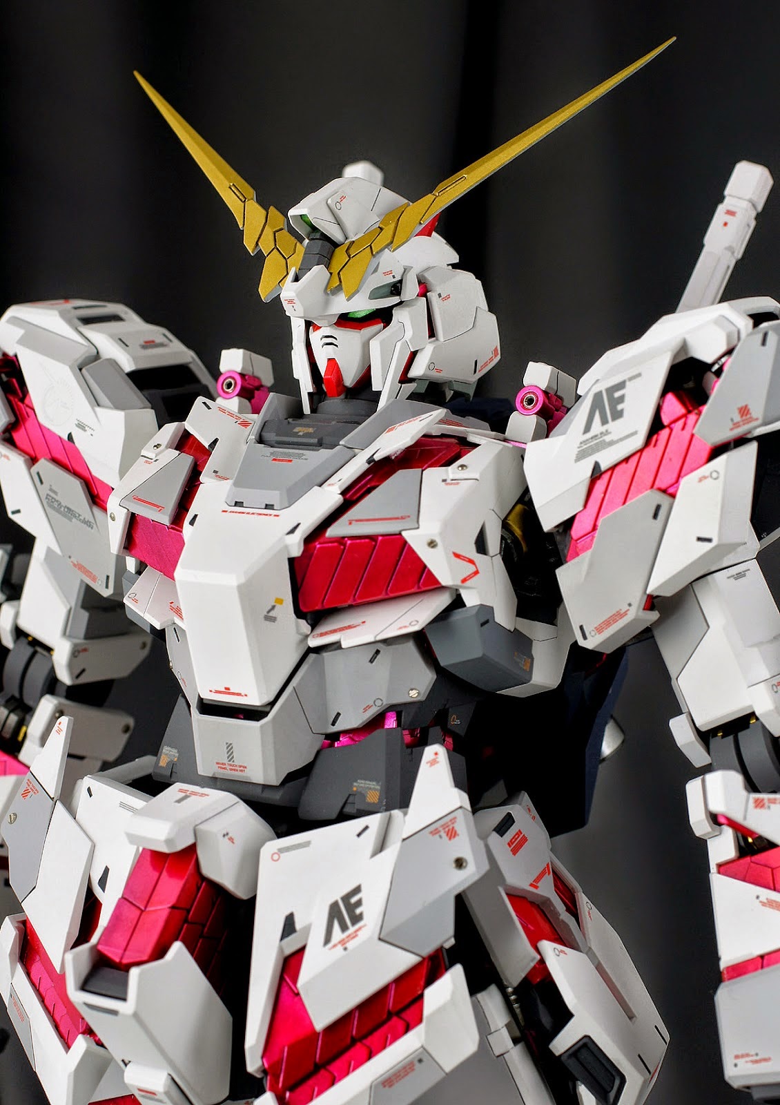 Painted Build: PG 1/60 RX-0 Unicorn Gundam "Detailed" - Gundam Kits