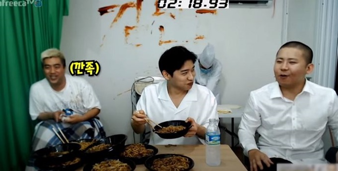 이미지에 대체텍스트 속성이 없습니다; 파일명은 14is395gwm5o32pgwd4h.jpg 입니다.