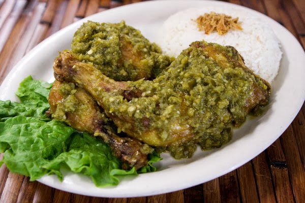 Resep Ayam Bumbu Cabai Hijau Sukabumi Blogger Resep Ayam Bumbu Cabai Hijau Sukabumi Blogger