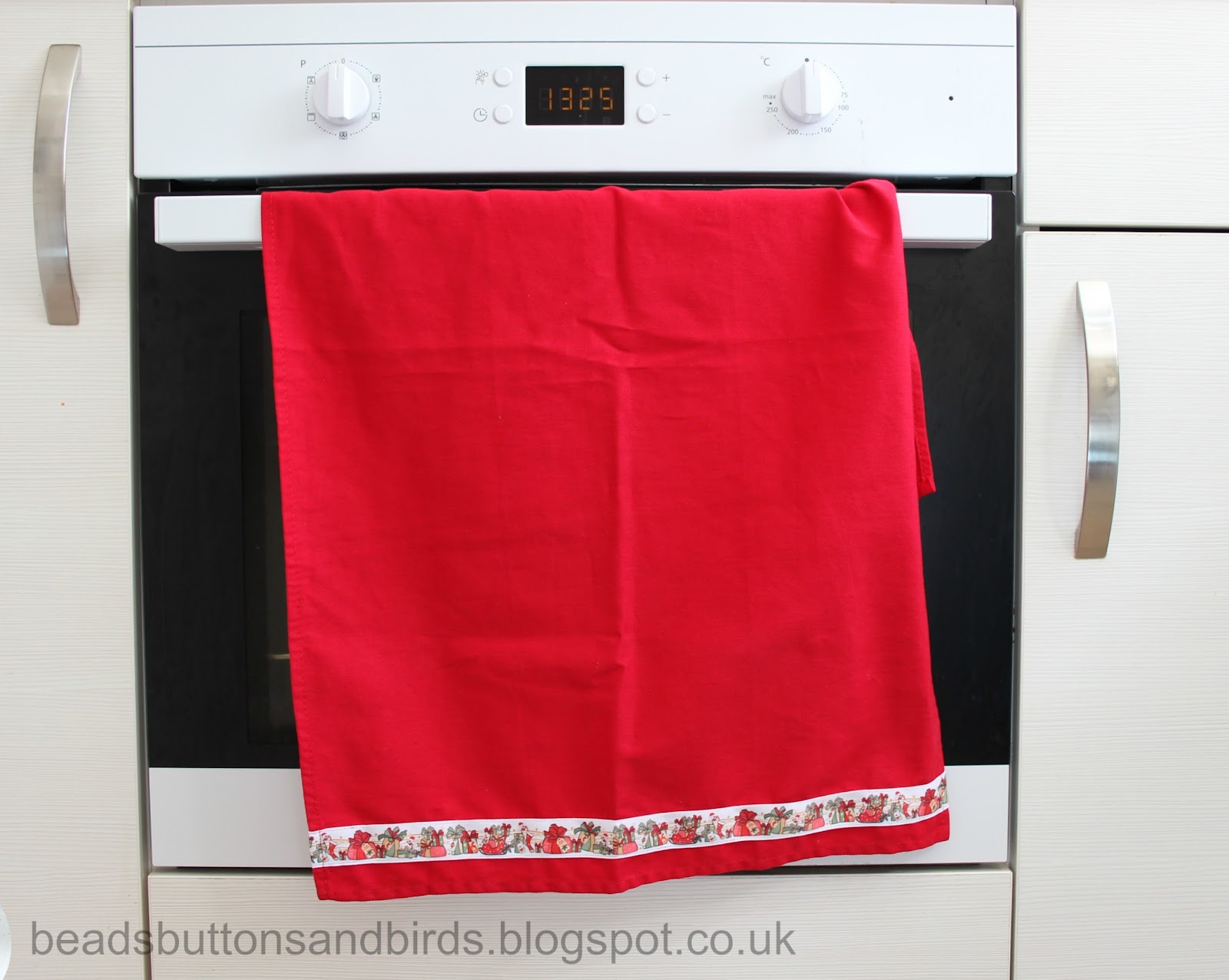 Crafty Ribbons Pure Inspiration: Embellished Tea Towel