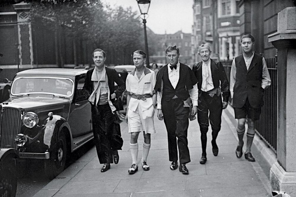 In the Late 1920s, the Men’s Dress Reform Party Endorsed Loose Clothes
