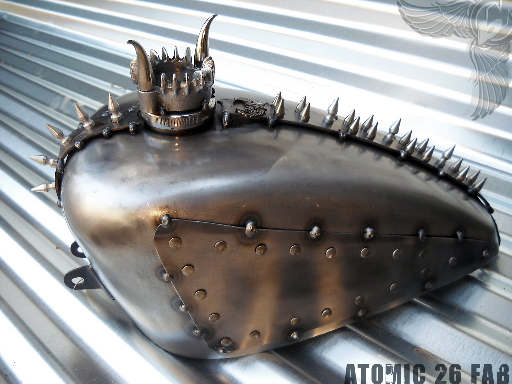 xcalibur punk gas tank | atomic 26 fab