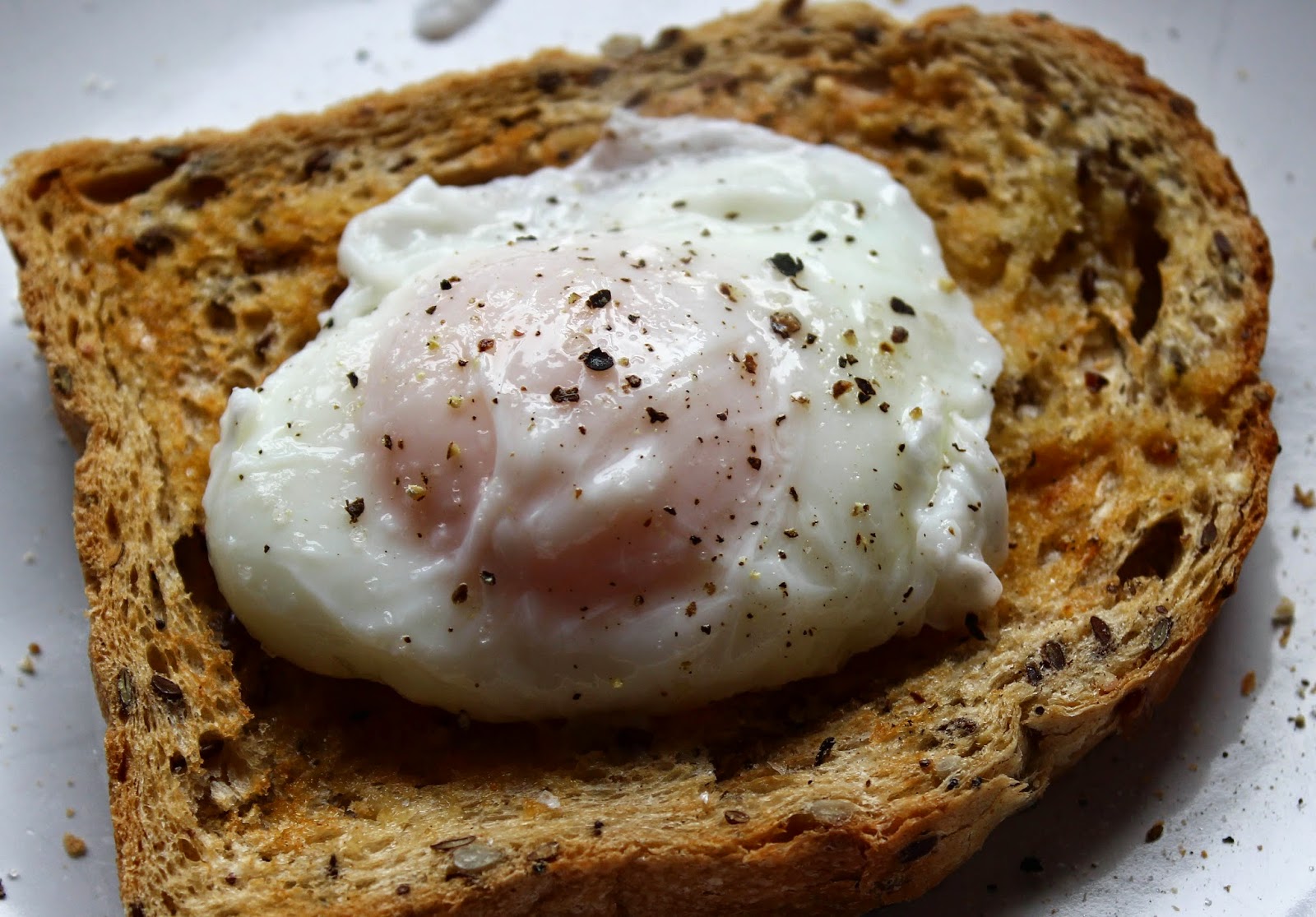 Recipes and Ideas for WW and SW (UK) Poached eggs Hairy Bikers style