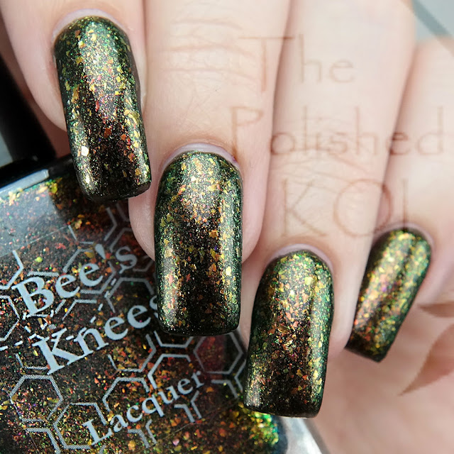 Bee's Knees Lacquer Bubbling Candle Bee's Knees Lacquer Bubbling Candle