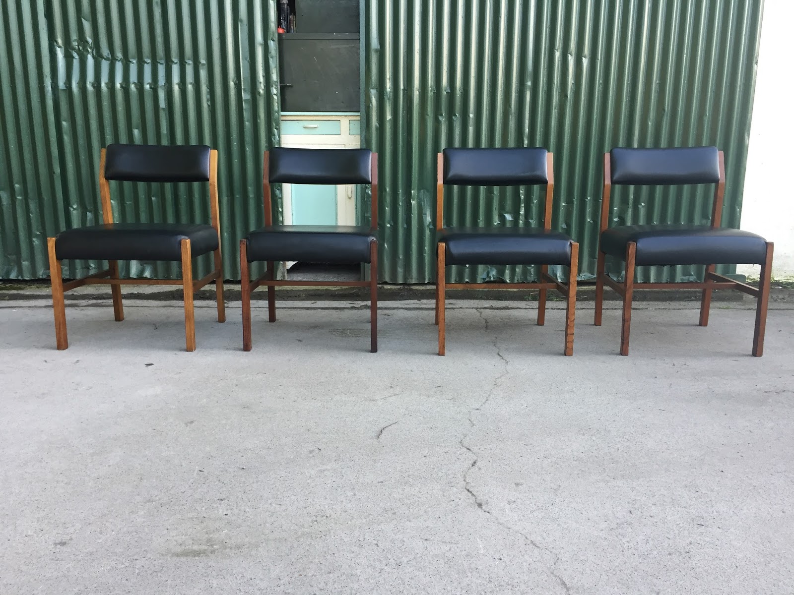 Vintage Furniture Ireland OCD Vintage Items for the February 25th