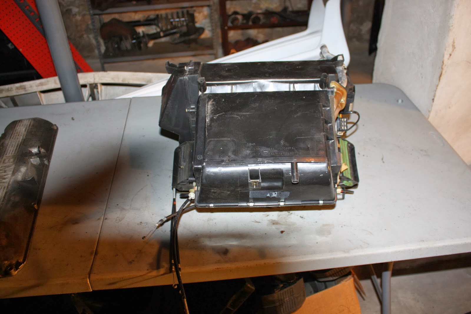 KrEvCon BMW Parts: E30 HVAC System (without Blower Motor)