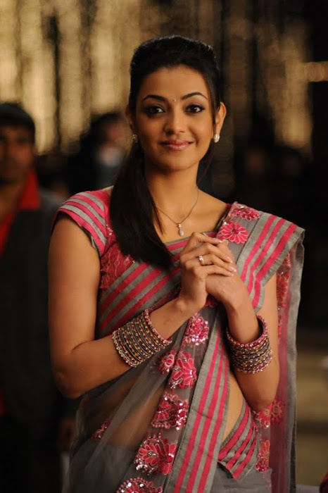 kajal agarwal looking in saree glamour  images