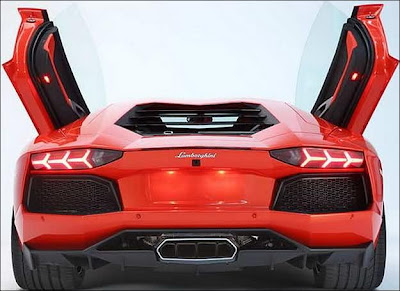 04aventadorlambo.jpg