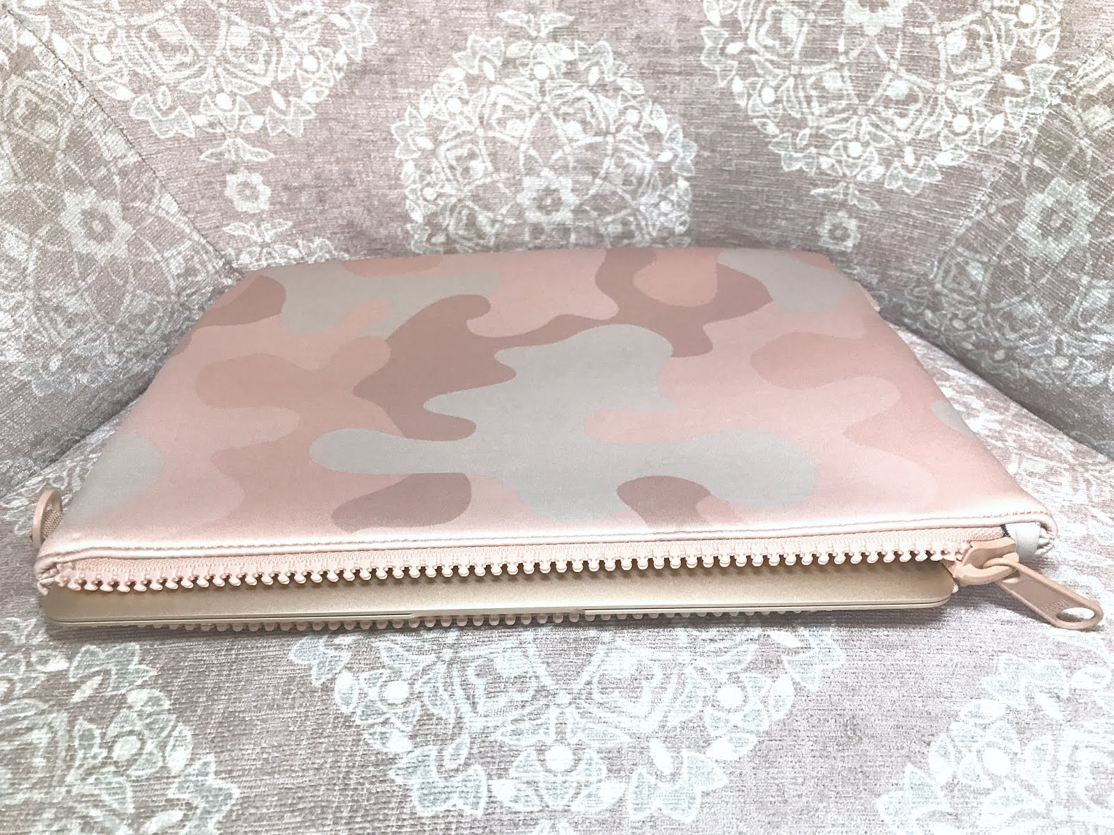dagne dover laptop sleeve