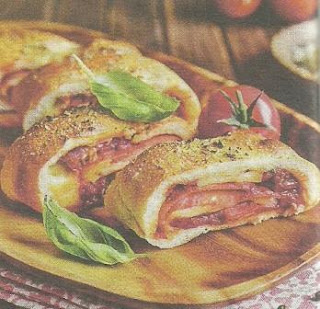 Штрудель с помидорами и сыром Необходимые продукты для приготовления штруделя