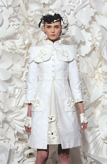 Elite Backdrop White Paper Flowers Dress | Samsu Template