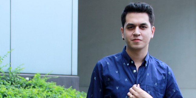 Profil dan Biodata Kevin Julio Biodata Artis Terbaru Profil dan Biodata Kevin Julio Biodata Artis Terbaru