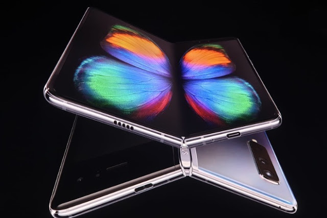 samsung-galaxy-fold-phone-price-india-galaxy-fold-samsungs-foldable-smartphone-galaxy-fold-launched-know-price-features-and-specifications