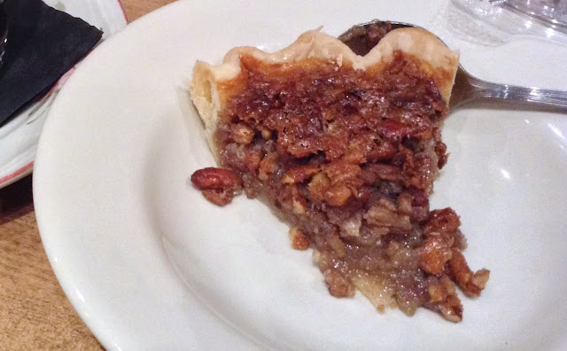 Pie at @theRailBurger! @Watershed_Ohio Bourbon Pecan Pie