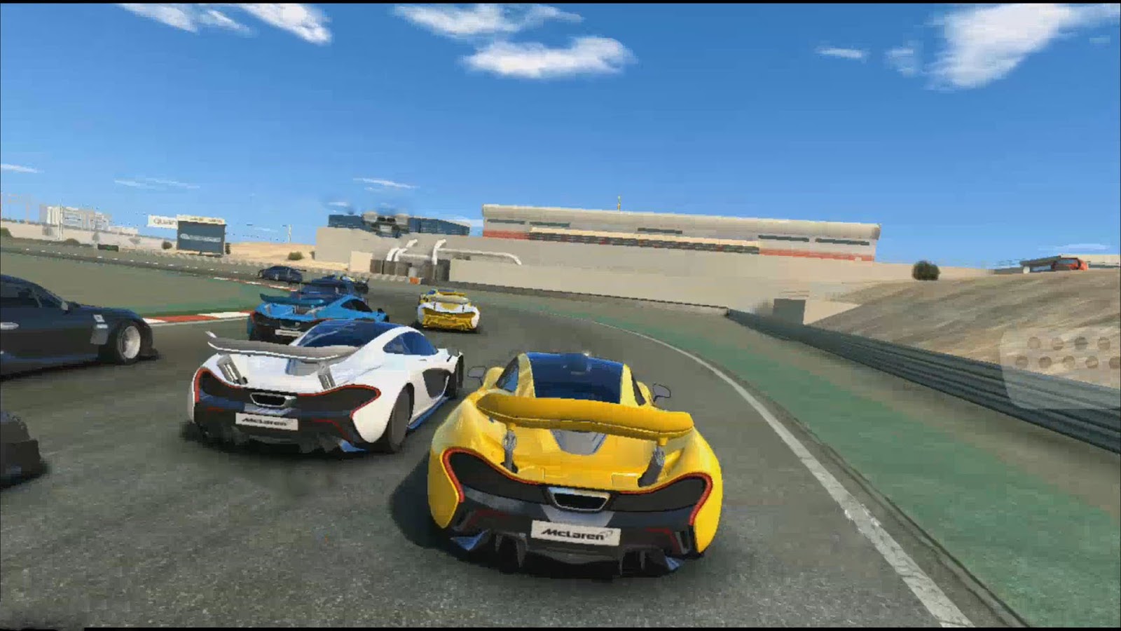 Взломанный игра real racing. Реал рейсинг 3 машины. Планшет Реал рейсинг 3. Real Racing 3 Gameplay. Real Racing 3 Koenigsegg Agera.