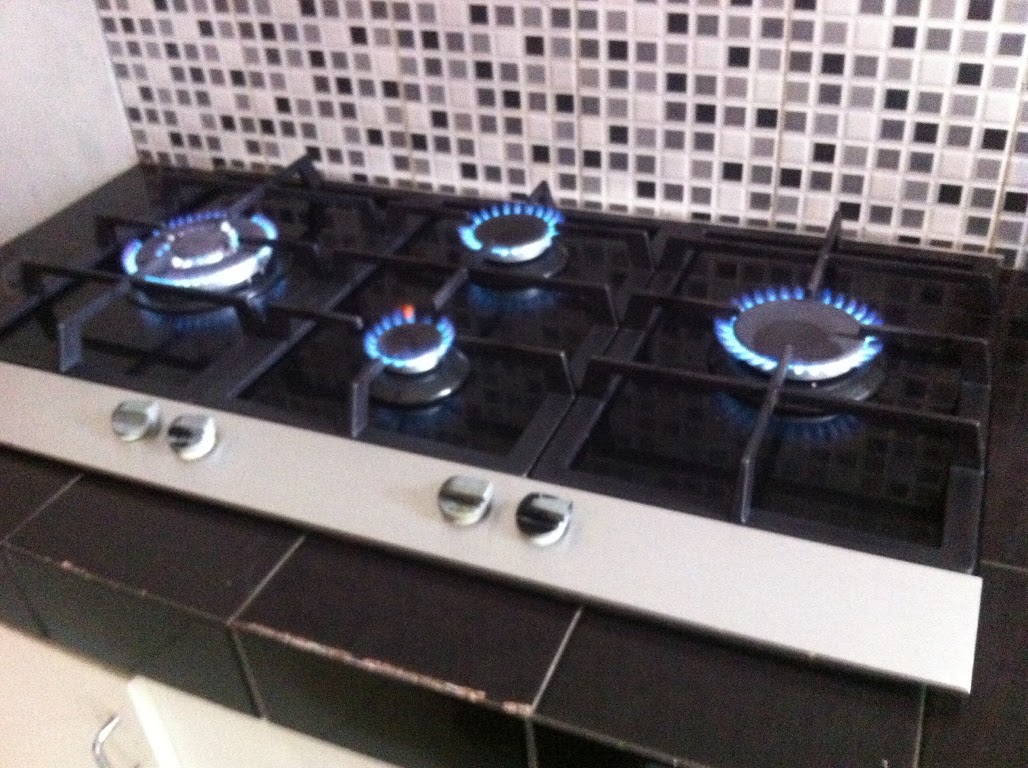 SERVICE KOMPOR GAS MODENA PANGGILAN (JAKARTA,BOGOR,DEPOK,TANGERANG