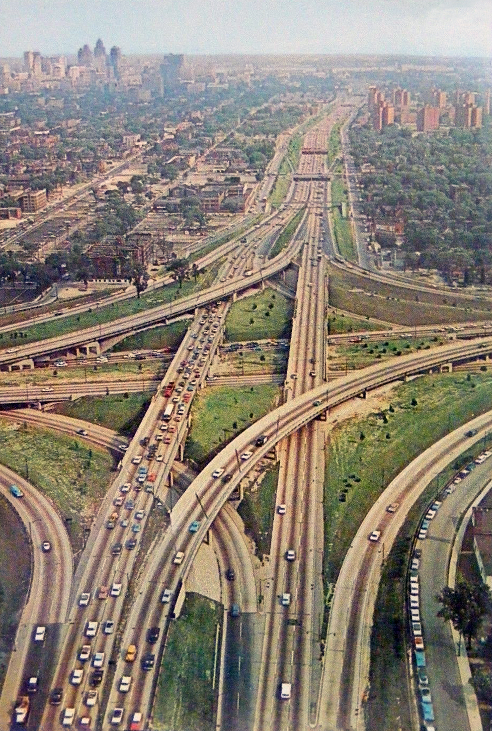 transpress nz intersection of the John L. Lodge and Edsel Ford