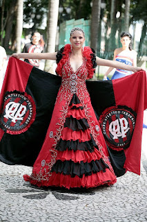 vestido de 15 anos do flamengo