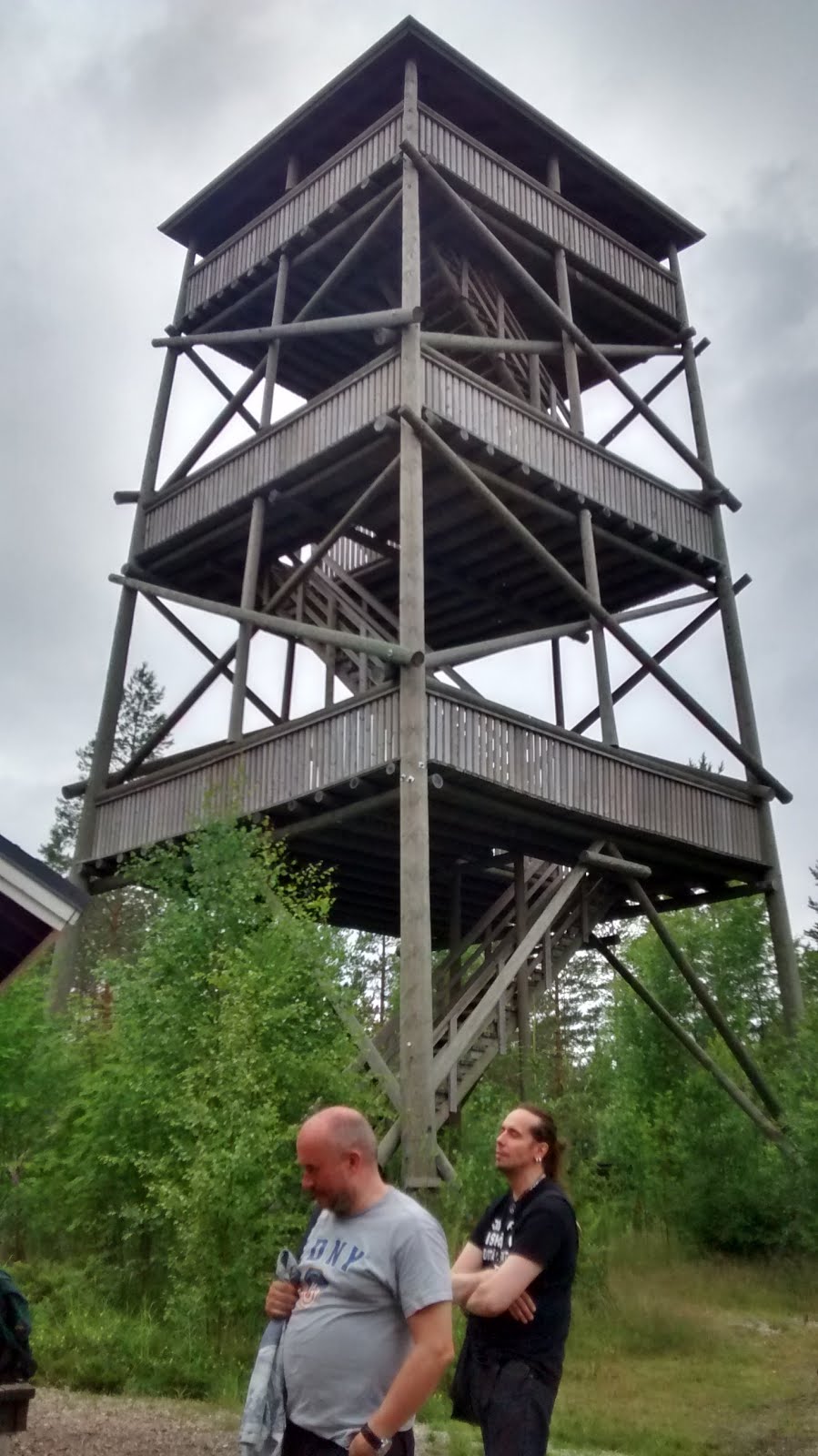 Lookout tower in the forest near the Tulilahti campsite.