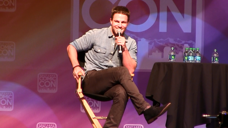 Arrow - Stephen Amell Previews Season 3 at Salt Lake Comic Con