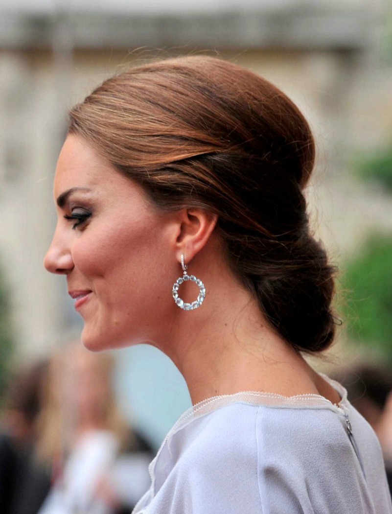 Catherine, Duchess of Cambridge Puts Her Hair Up | The Non-Blonde