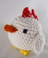 http://www.instructables.com/id/Chicken-Amigurumi/?ALLSTEPS