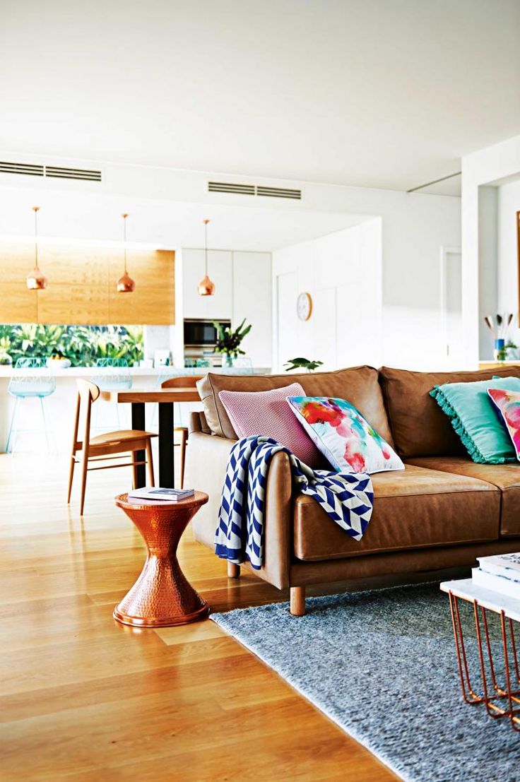 Coastal Style: Tan Sofa with Blue Accents