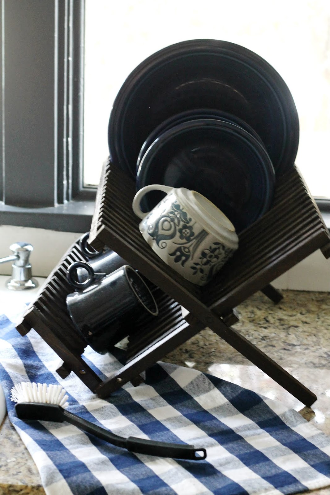 Dish Drying Rack Makeover - The Wicker House