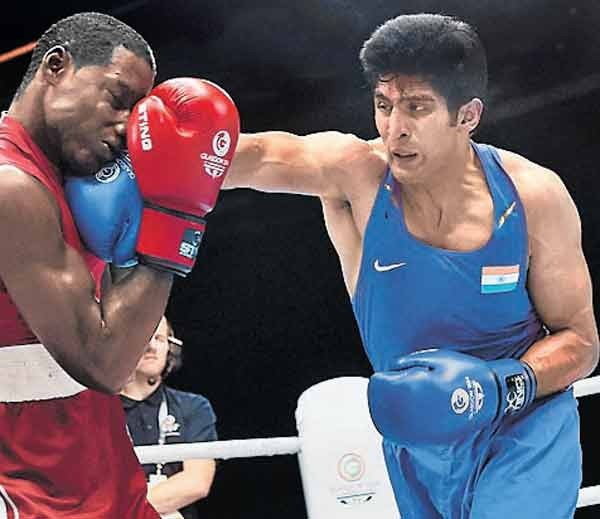 знаменитые боксёры индии. индийские боксёры в мире. индийский боксер. индийские боксеры. фото индийской боксерки зарин нихат.