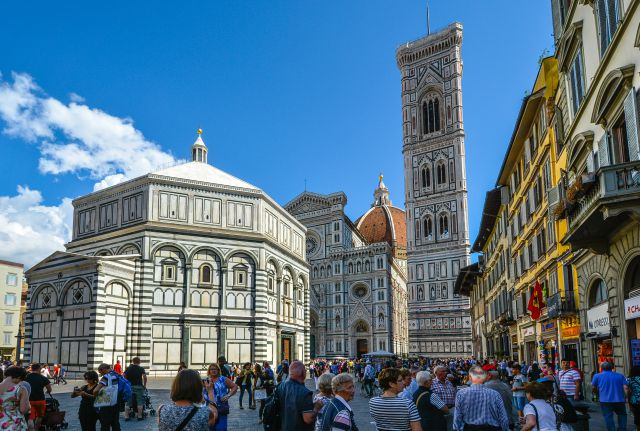 Piazza del Duomo - Firenze - Poracci In Viaggio piazza-del-duomo-firenze-poracci-in-viaggio